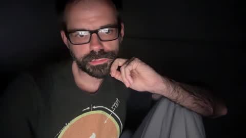 Snapshot of indiscriminator chatting on 09.16.25 just1dude online show from 09.16.25