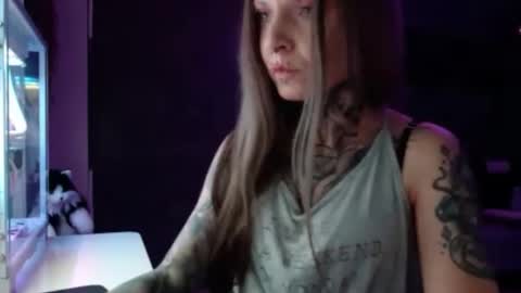 Snapshot of inesdesire chatting on 02.03.25 InesDesire online show from 02.03.25