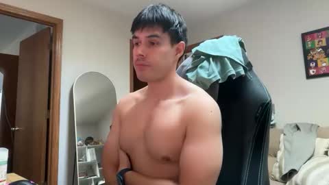 Snapshot of infamouslucas chatting on 11.14.25 Lucas online show from 11.14.25