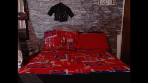 MOLLY online show from 11.05.25