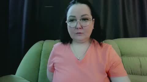 Snapshot of infinity_loveliness chatting on 03.12.26 Infinity online show from 03.12.26