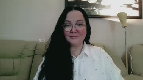 Snapshot of infinity_loveliness chatting on 04.05.26 Infinity online show from 04.05.26