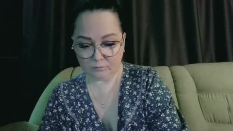 Snapshot of infinity_loveliness chatting on 04.08.26 Infinity online show from 04.08.26