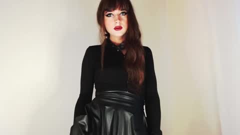 Snapshot of infinity_of_love chatting on 12.08.24 Jeremy online show from 12.08.24