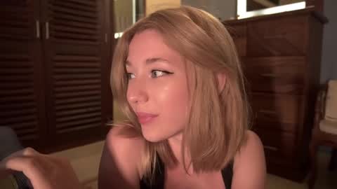 Alexa..  Inst     Fansly infinitysoul  online show from 03.04.25