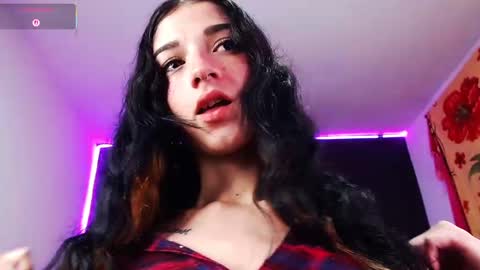 Ingrid Zese online show from 10.13.25