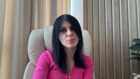 Snapshot of injaathome chatting on 01.17.26 InjaAtHome online show from 01.17.26