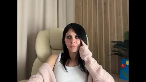 Snapshot of injaathome chatting on 03.24.26 InjaAtHome online show from 03.24.26