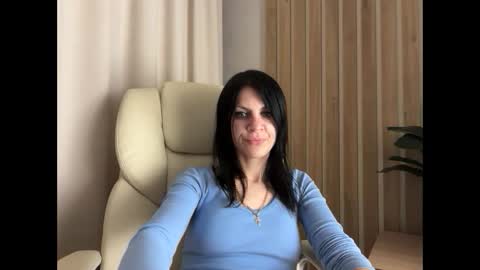 Snapshot of injaathome chatting on 04.02.26 InjaAtHome online show from 04.02.26