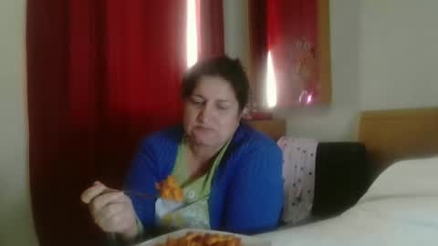 inna46_ online show from 11.18.25