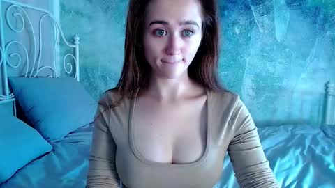 Lina online show from 12.05.25