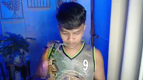 Neil online show from 02.04.25