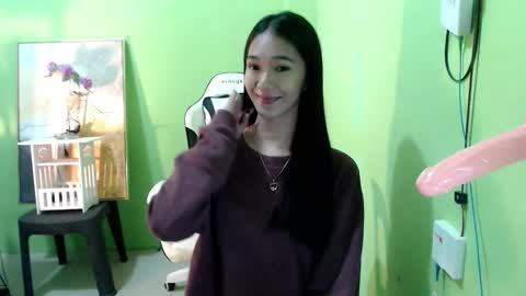 Reign online show from 10.25.25