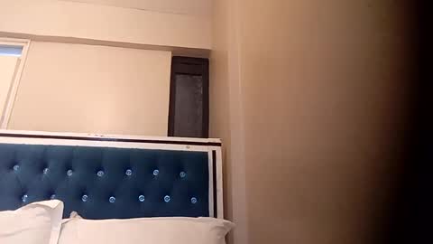 Snapshot of innocentcuteface chatting on 02.23.25 Amber online show from 02.23.25