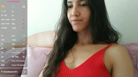 Laroa online show from 01.14.26