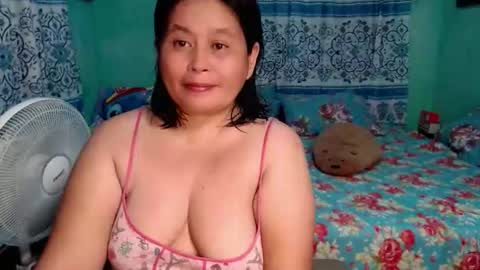 Snapshot of inocent_joy chatting on 05.31.26 inocent_joy online show from 05.31.26