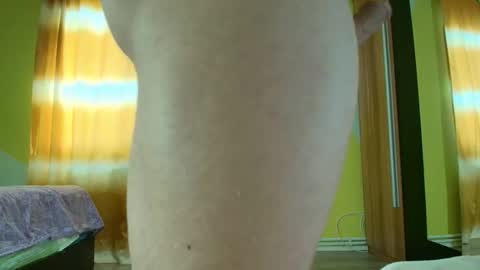 Snapshot of insanephisique chatting on 10.24.25 insanephisique online show from 10.24.25