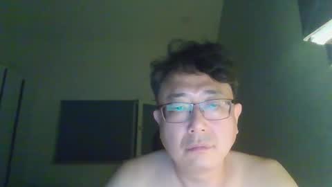 insuclee197641 online show from 10.11.25