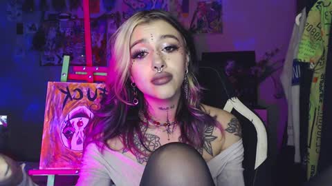 Insunnity666 online show from 12.24.24