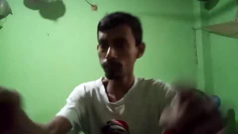 interne8famous online show from 09.27.25