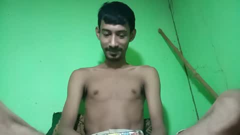 interne8famous online show from 09.29.25