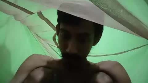 interne8famous online show from 11.02.25