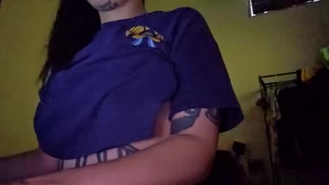 Snapshot of inthegrass chatting on 03.03.25 kirie online show from 03.03.25