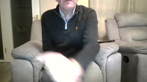 inthemood63 online show from 10.28.25