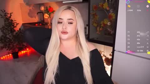 Snapshot of irena_barr18 chatting on 11.11.25 Irena Barr online show from 11.11.25