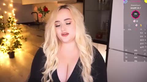 Snapshot of irena_barr18 chatting on 12.02.25 Irena Barr online show from 12.02.25