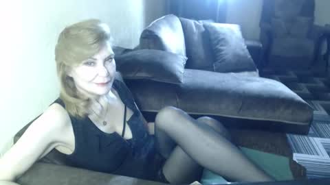 irenalegs online show from 03.21.26