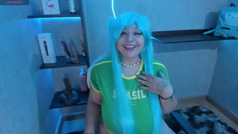 iriisfeitan online show from 10.31.25