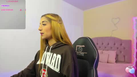 Snapshot of irina_tay1 chatting on 01.12.26 IRINA online show from 01.12.26