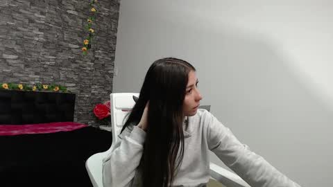 Snapshot of iris_joi chatting on 02.17.25 Iirs online show from 02.17.25