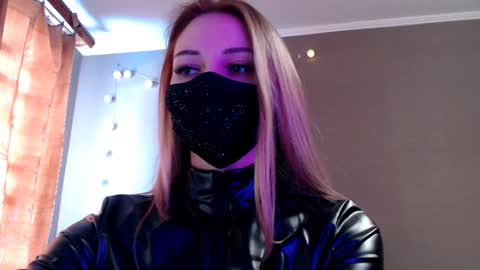 Lily online show from 02.22.26