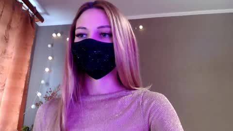 Lily online show from 03.19.26