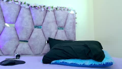 Iris online show from 03.24.26