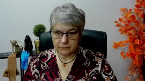 I R I S online show from 01.20.25