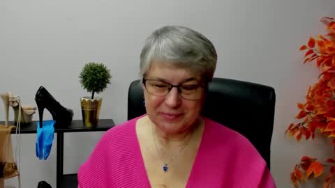 I R I S online show from 01.24.25