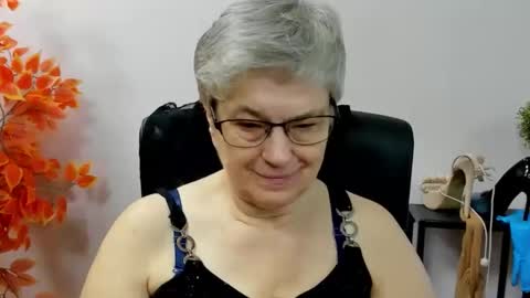 I R I S online show from 09.15.25