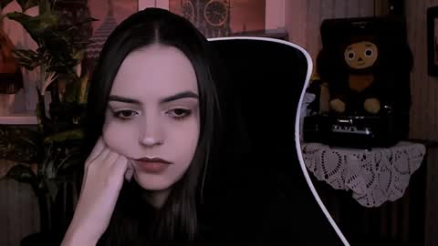 Iris online show from 12.14.24