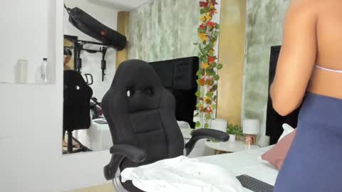 Iris Fit online show from 02.02.25