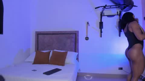 Iris Fit online show from 09.13.25