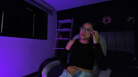 Iris Fyre  online show from 04.20.26