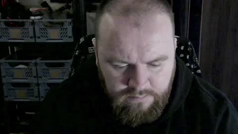 twitter theirishman205 online show from 02.01.25