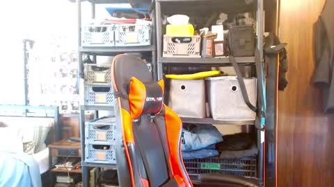 Snapshot of irishdaddy24 chatting on 02.01.26 twitter theirishman205 online show from 02.01.26