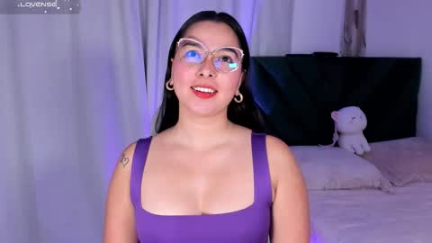 Snapshot of irismoira chatting on 03.12.26 Iris Moira online show from 03.12.26