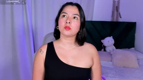 Iris Moira  online show from 04.21.26
