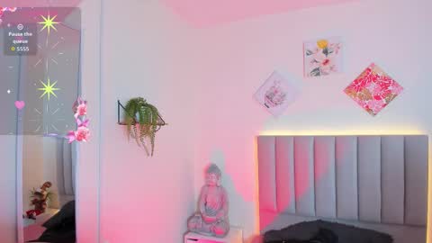 Iris online show from 11.25.25