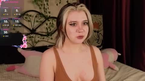 Snapshot of irissocute chatting on 11.12.25 I am Cutie Iris3 online show from 11.12.25